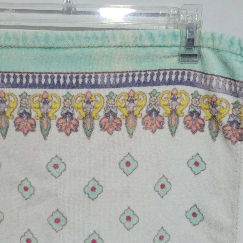 Cynthia Rowley Bath Hand Towels Elephants On Parade